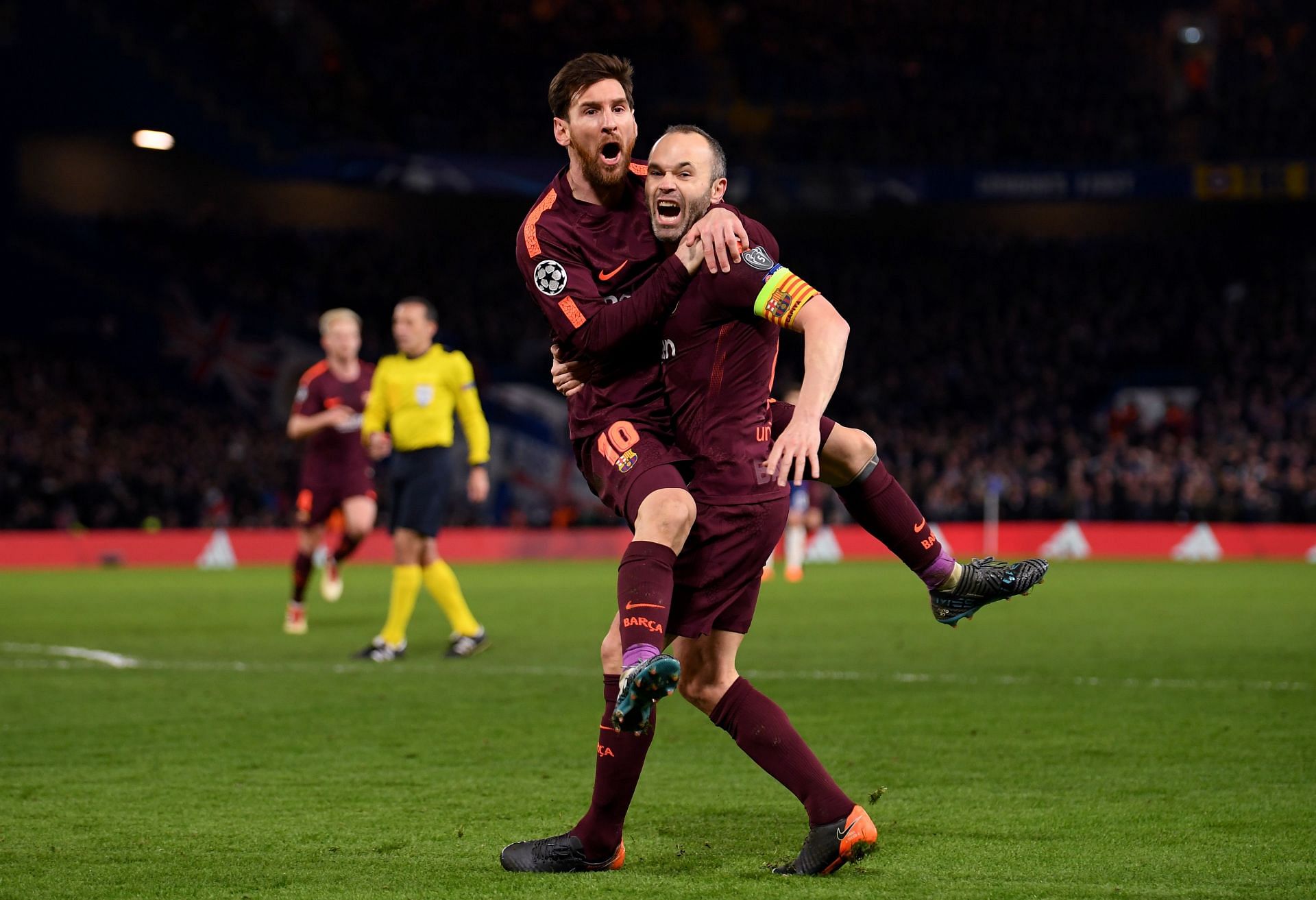 Chelsea FC v FC Barcelona - UEFA Champions League Round of 16: First Leg